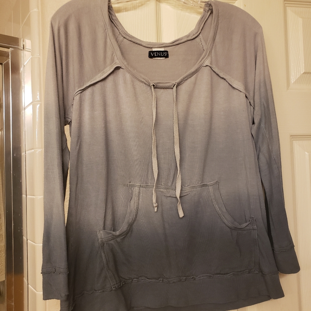 Venus long sleeve casual top